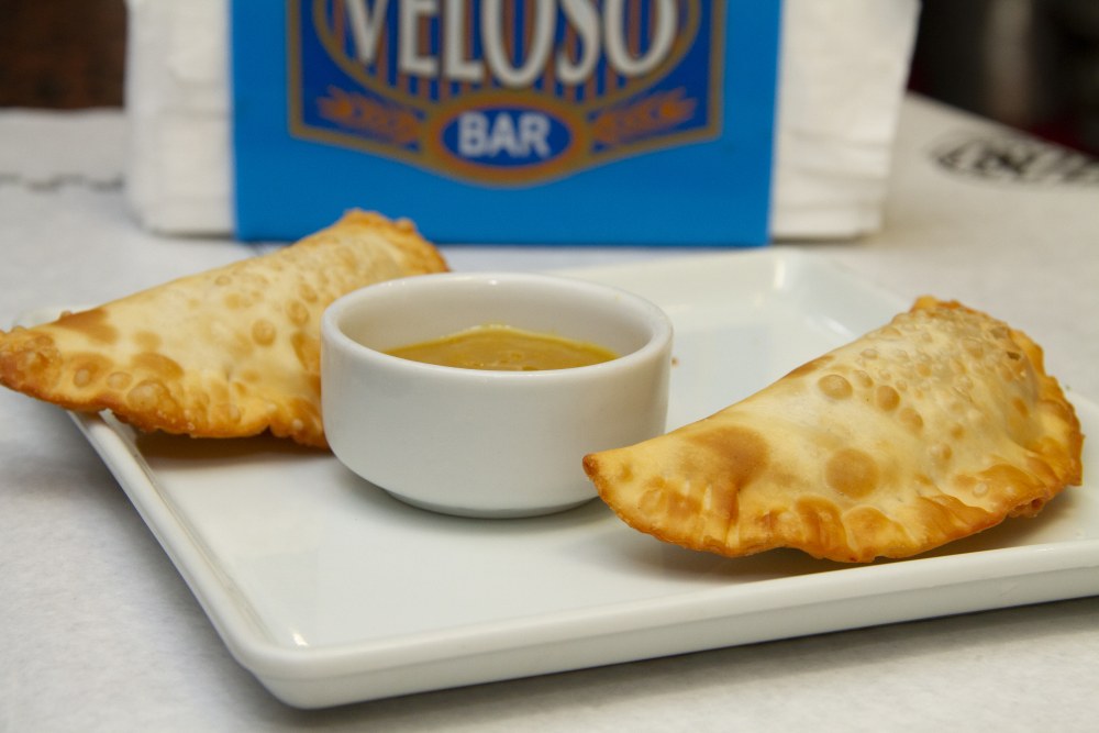 Pastel de Queijo ou Carne (2 unid.)